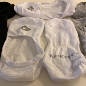 Sperry no-show socks
